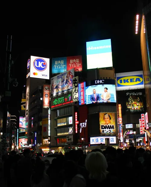 クエンティン・レイク at 渋谷スクランブル交差点