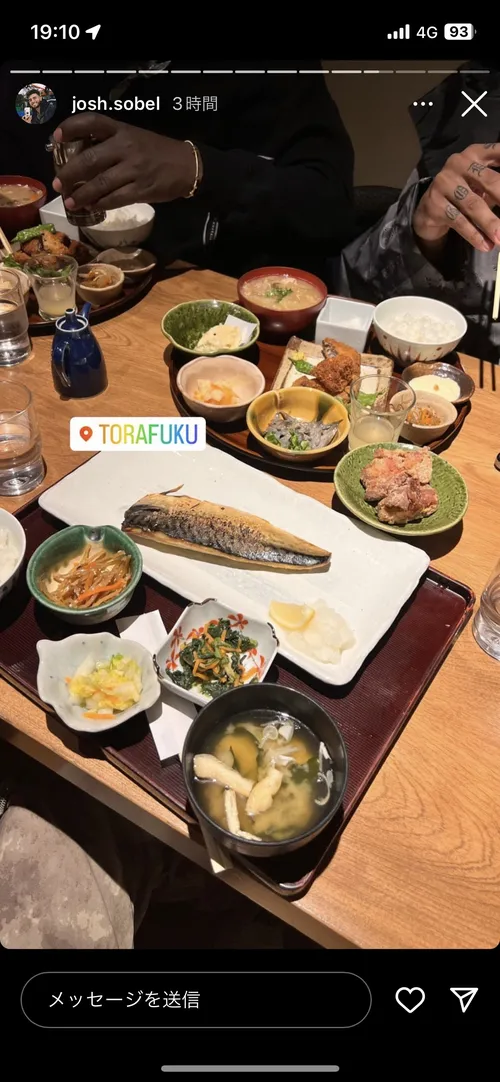 エライジャ・ムーア at (情報募集中)