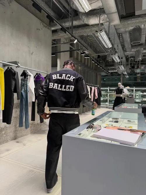 ガス・エドワーズ at (情報募集中)