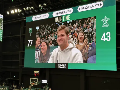 ドレイク・メイ at GLION ARENA KOBE