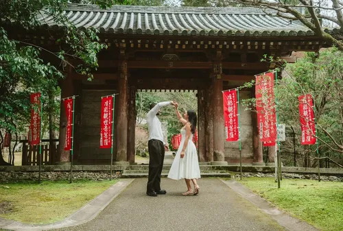 ダレン・ホール at 京都醍醐寺 日月門