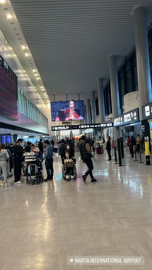 ロクアン・スミス at 成田国際空港