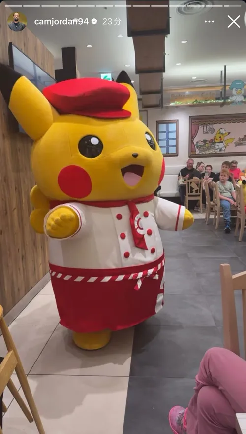 キャメロン・ジョーダン at ポケモン カフェ 大阪