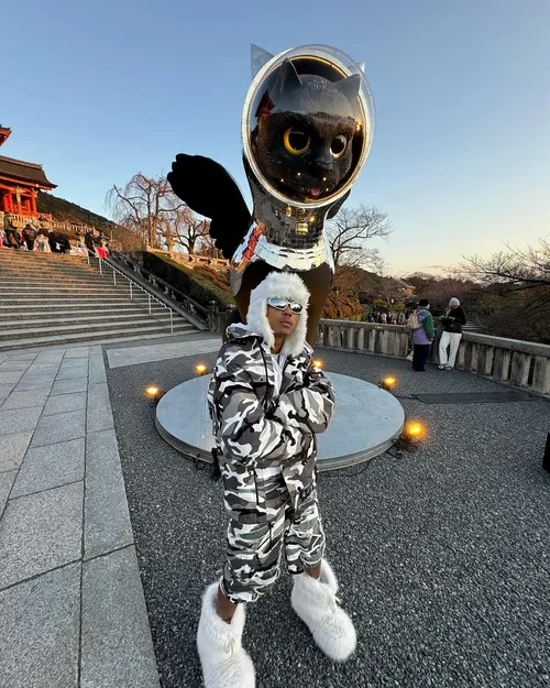 マルコ・ウィルソン at 京都清水寺 仁王門